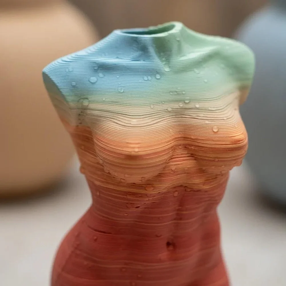 3D Printed Multi-Tonal Body Vase - Modern Abstract Feminine Form‎ Decor